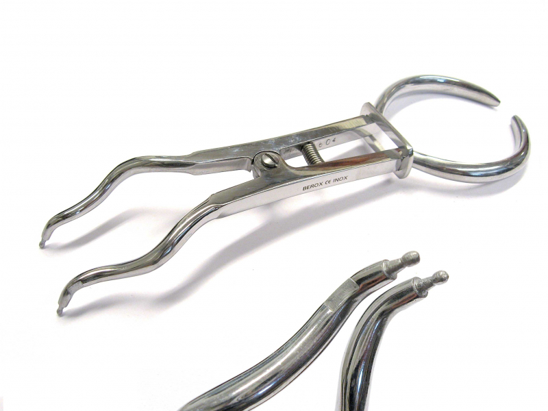 STAINLESS STEEL RING OPENING PLIER (18CM)